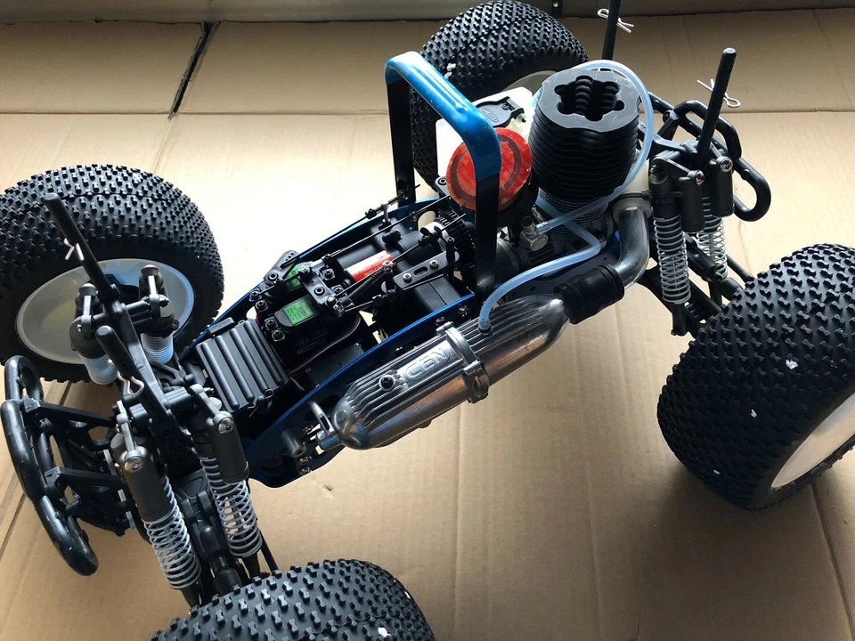 Cen Genesis GST7.7 1/8 Nitro Engine RTR Monster Truck(9508) - Image 4 of 4