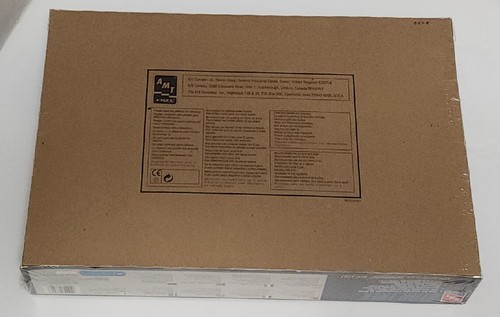 AMT 1/650 Scale Star Trek Cutaway USS Enterprise NCC-1701 Model Kit - Picture 9 of 10