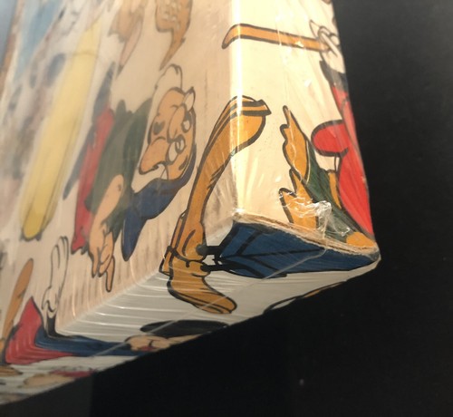 Walt Disney Productions Cassapanca Portaoggetti Vintage in Cartone *SIGILLATA* 28”x 16,5x 12,5 - Foto 7 di 9