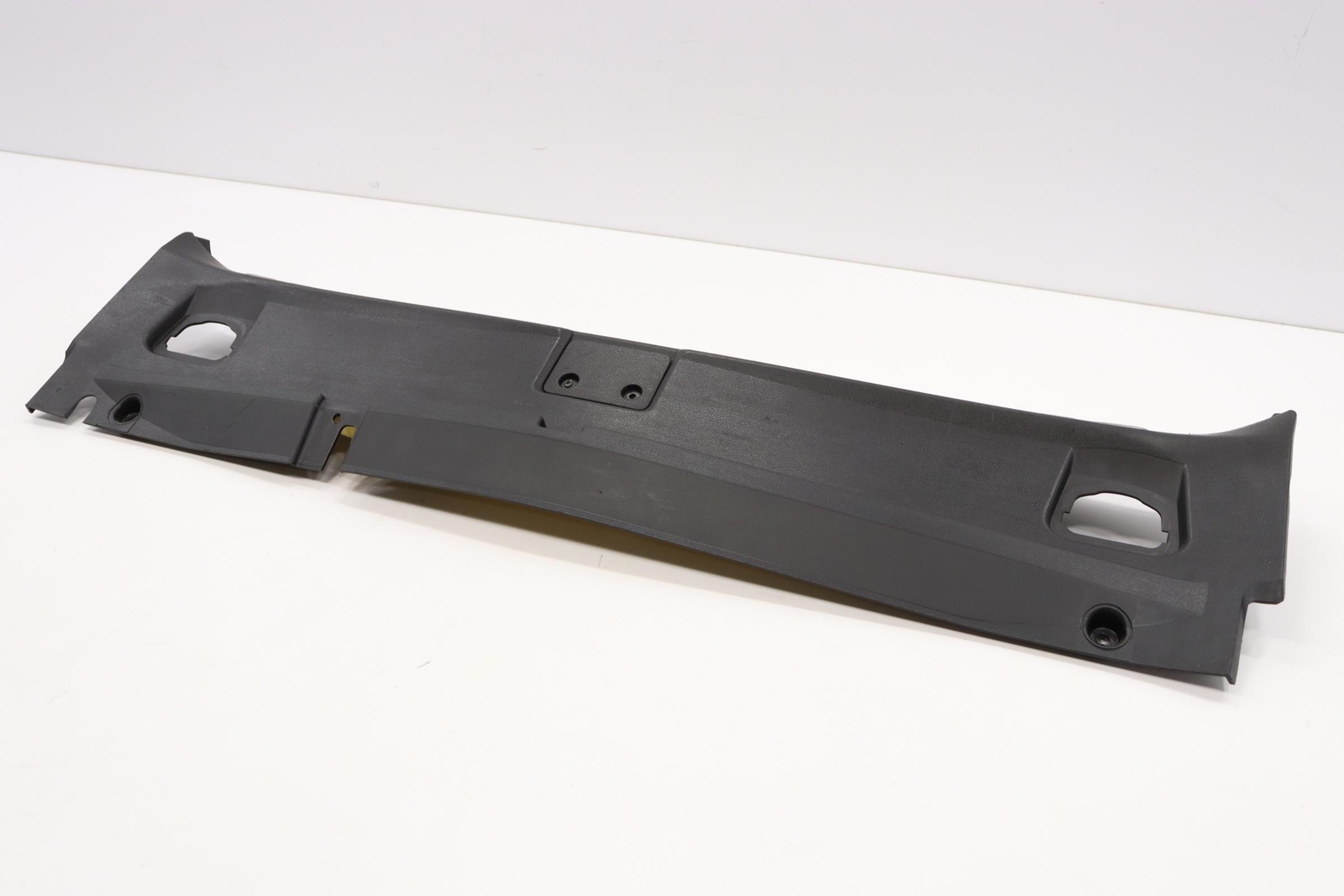 2014 - 2024 MASERATI QUATTROPORTE REAR TRUNK SILL SCUFF PLATE TRIM PANEL OEM