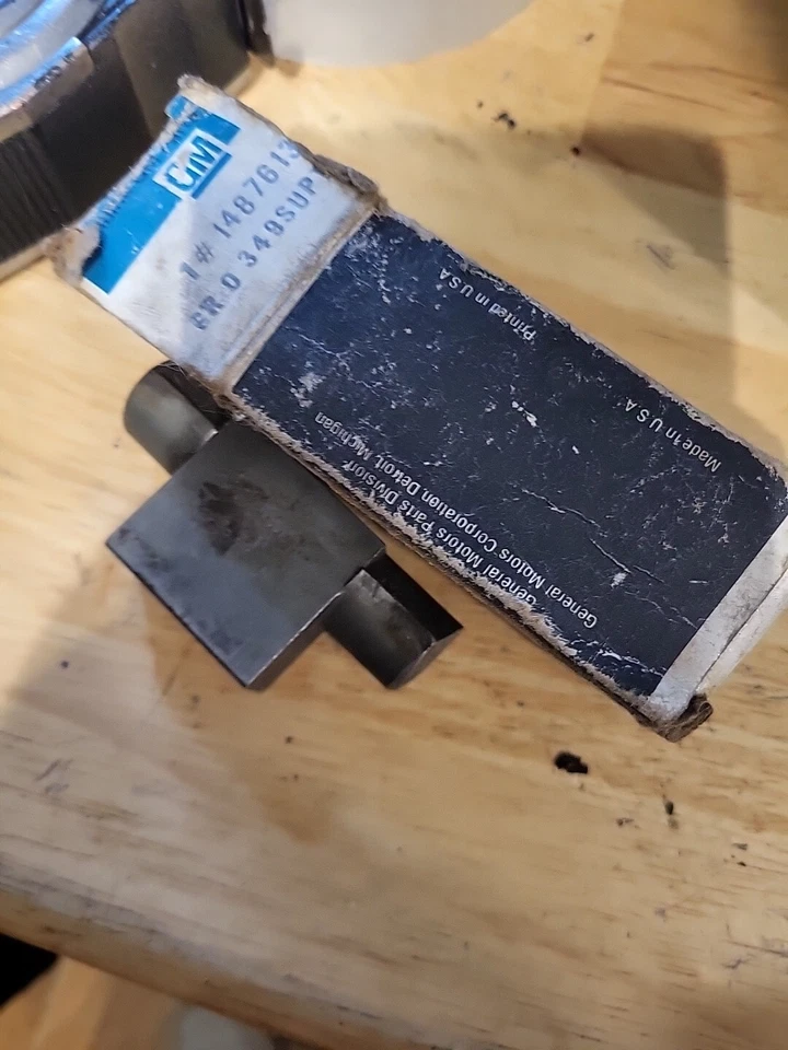 Brazo basculante del motor Cadillac 1969-1980 pivote 425 472 500 V8 GM 1487613 como nuevo Foto 2 de 2