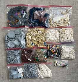 LEGO Disney: The Disney Castle (71040). Pre owned, complete with instructions.