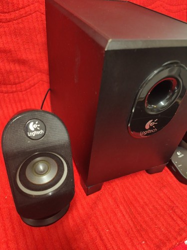 Logitech X-210 Computer Speakers And Subwoofer System - Afbeelding 3 van 16