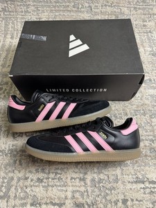 adidas gazelle silver green womens Same but Different - Adidas Samba main image 1