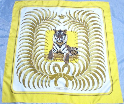 Hermes Carre 90 Silk Scarf Tigre Royal Yellow Made in France Near Mint