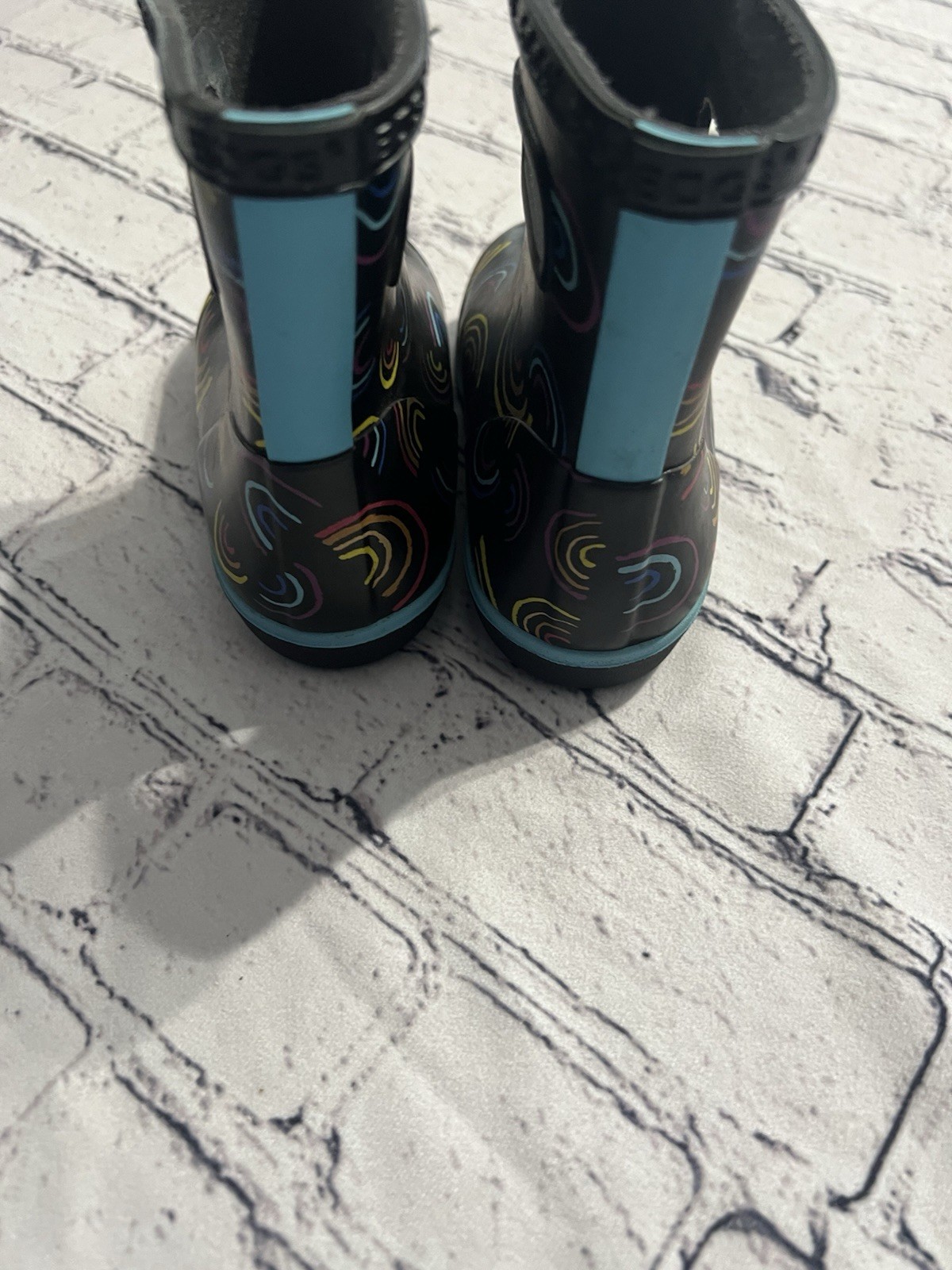 Bogs Skipper ll Wild Rainbow Boots Size US 9/EURO 25