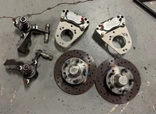 Aerospace Heavy Duty 4 Piston Brakes Spindles 79-93 Mustang  5 X 4.5-5 Lug