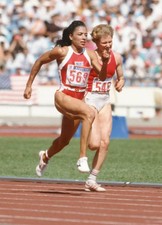 Florence Griffith Joyner USA Nataliya Pomoshchnikova USSR compete - Old Photo