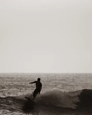 Digital Image Picture Photo Pic Wallpaper Background Water Man Surfing On Beach