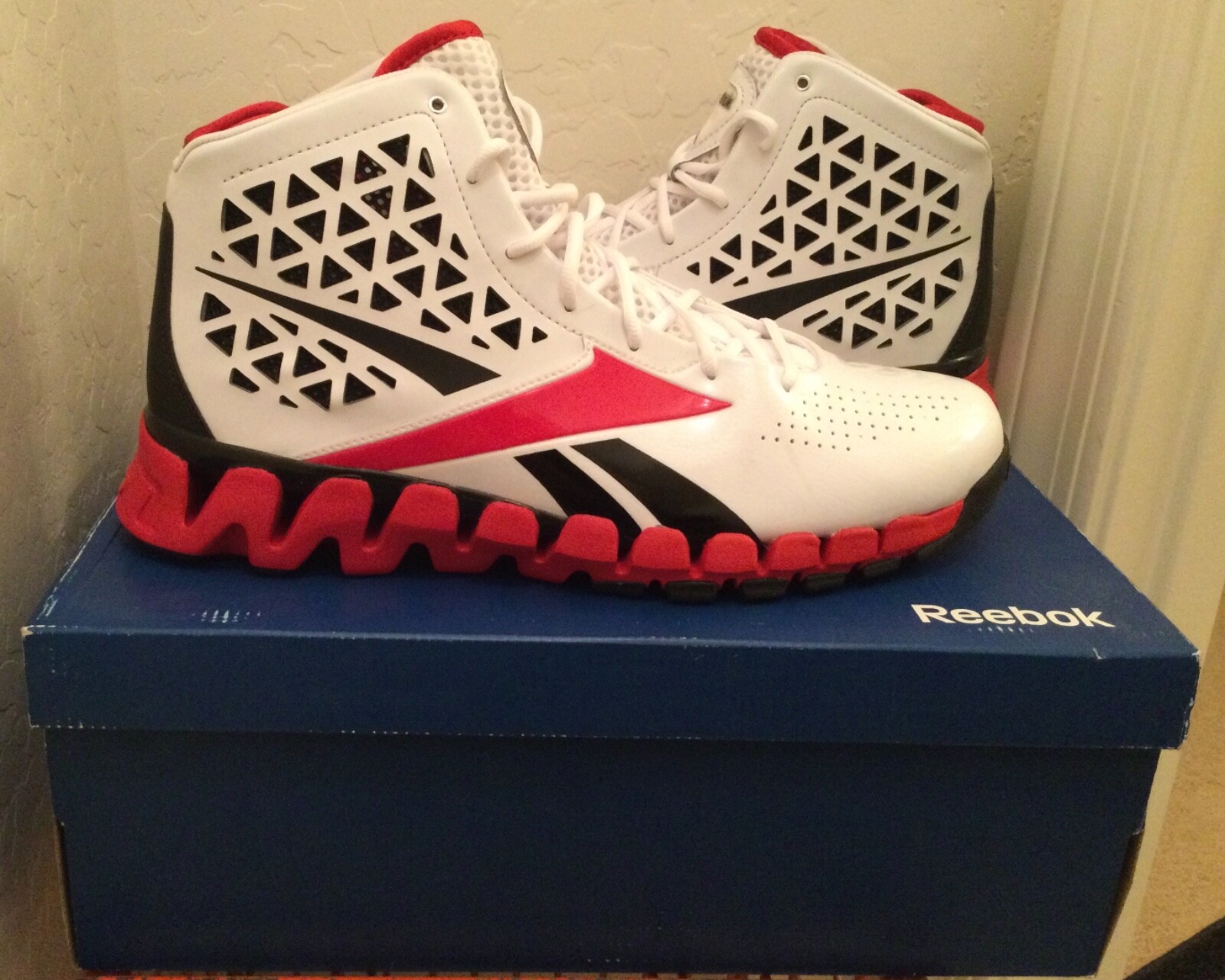 john wall zig zag shoes