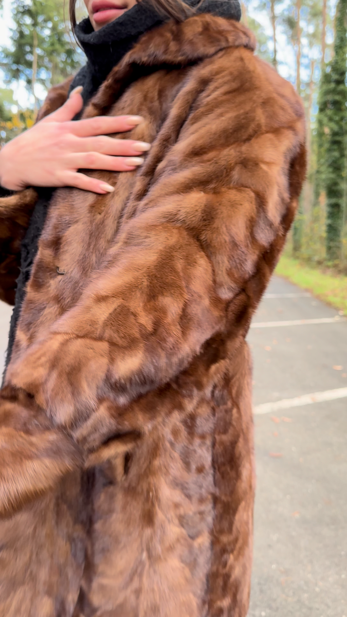 Soft Brown Mink Jacket, M/L Size, Classic Style, Vintage Mink Fur