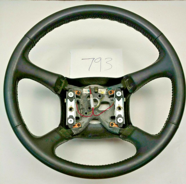 19981999 GM CHEVY SILVERADO SUBURBAN TAHOE STEERING WHEEL LEATHER USED