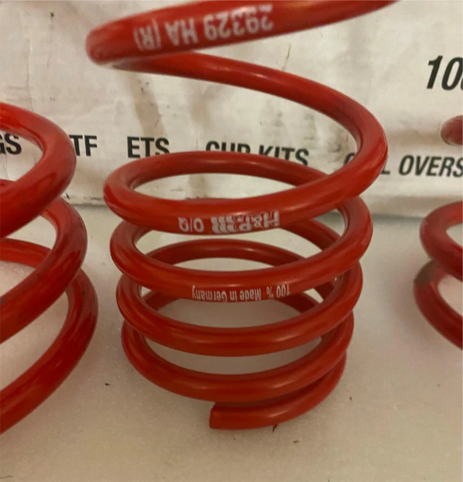 Muelles reductores H&R 29329 VA HA Toyota Corolla 2003-up 45 mm rojo 2x2 Foto 3 de 4