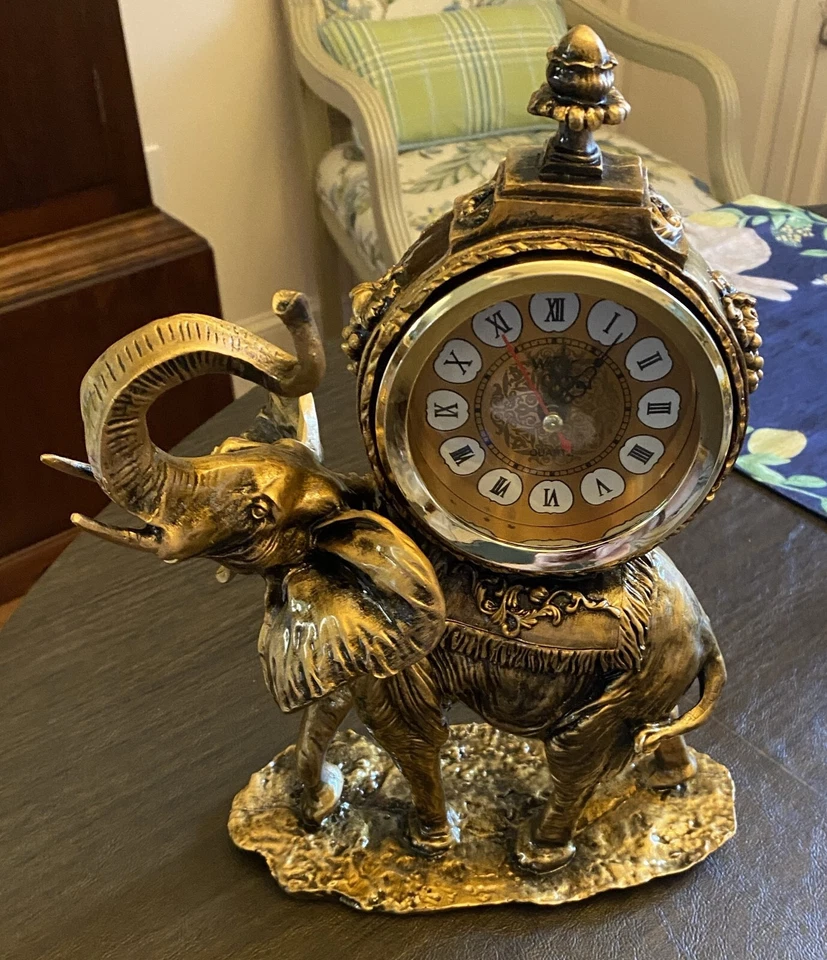 Attractive 12" Gilded Resin Elephant Quartz Table / Mantle Clock- NEW IN BOX 526 - Image 2 of 4