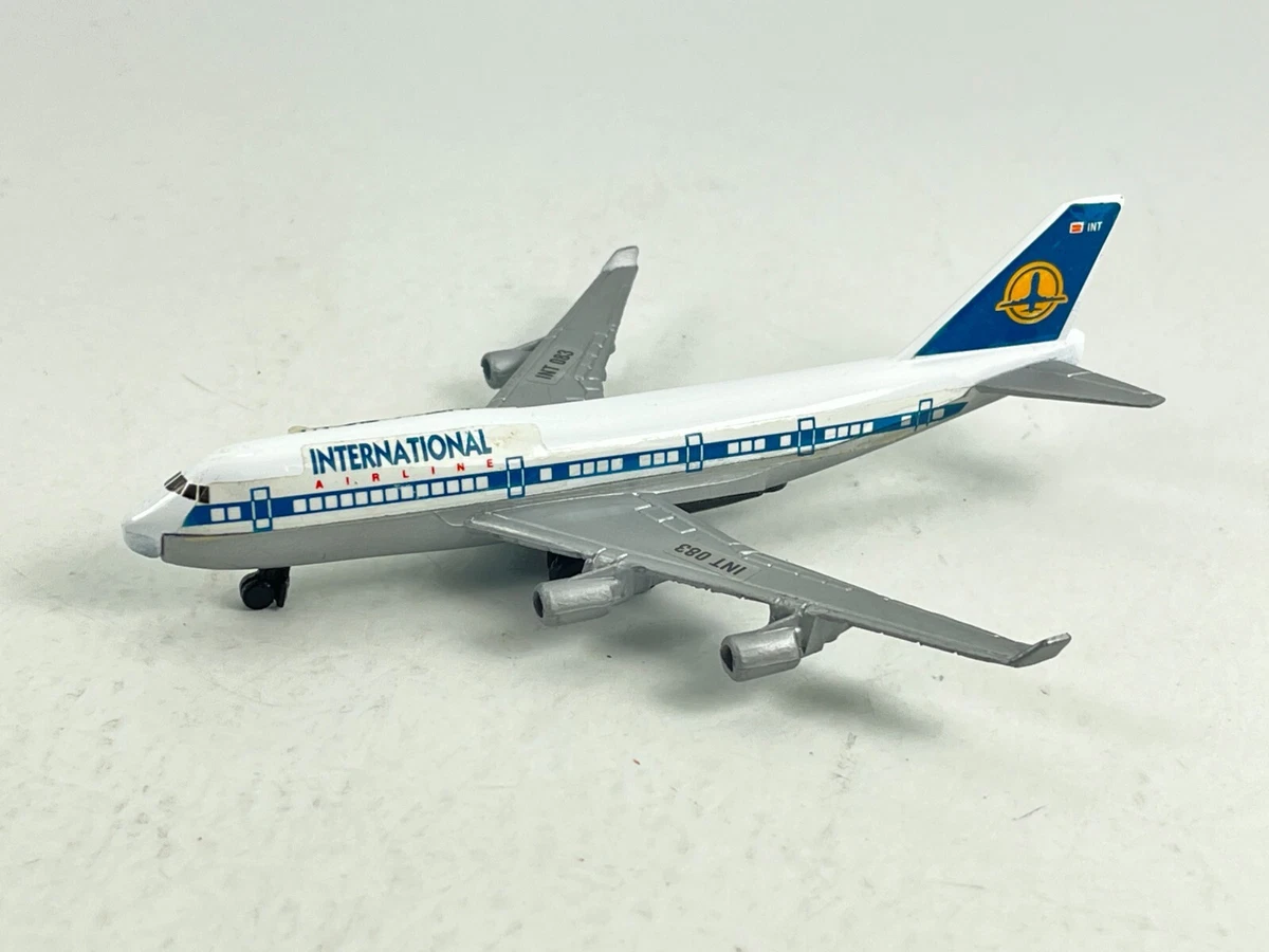 Diecast on sale commercial airplanes