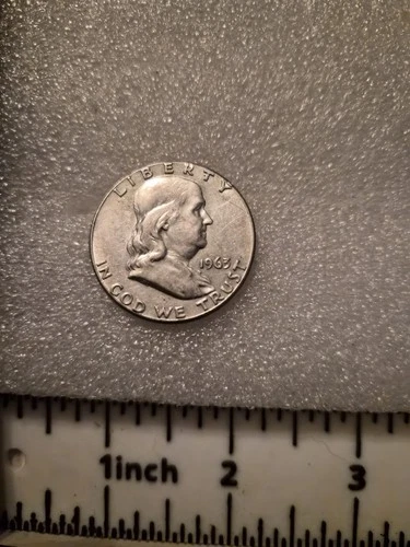 1963 Benjamin Franklin half dollar. 90% Silver!