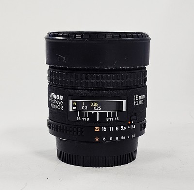 #Nikon AF Fisheye Nikkor 16mm F/2.8 D IF Lens (S/N 628311)