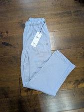 Alo Yoga Women's Accolade Straight Leg Sweatpants - Winter Frost - Size Small