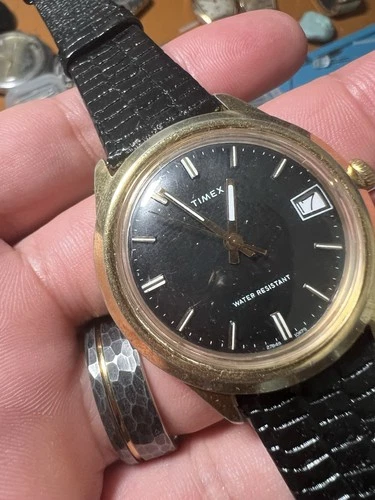 Vintage Men’s Timex Marlin - Black Dial - Gold Case - Running - Read