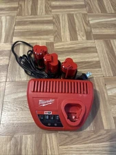 Milwaukee M12 CP2.0 12V 2.0Ah Battery (48-11-2420) & Charger Kit (48-59-2401)