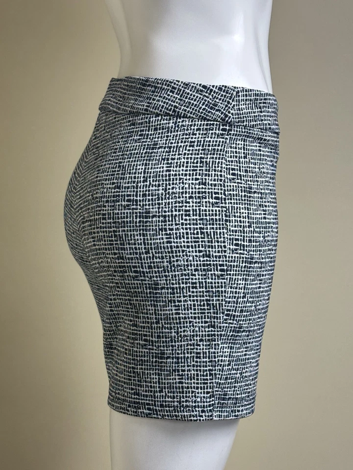 $68 Nanette Lepore Pantalones Cortos Para Mujer Azul Marino Blanco Talla S. (B.142) Foto 2 de 4