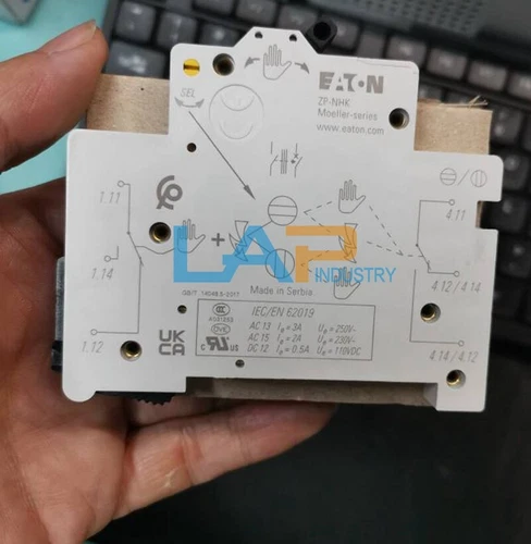 1PCS NEW FOR EATON auxiliary contact ZP-NHK