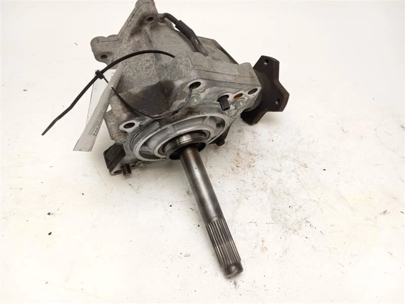 Caja de transferencia Nissan Rogue 2008-2015 Foto 4 de 4