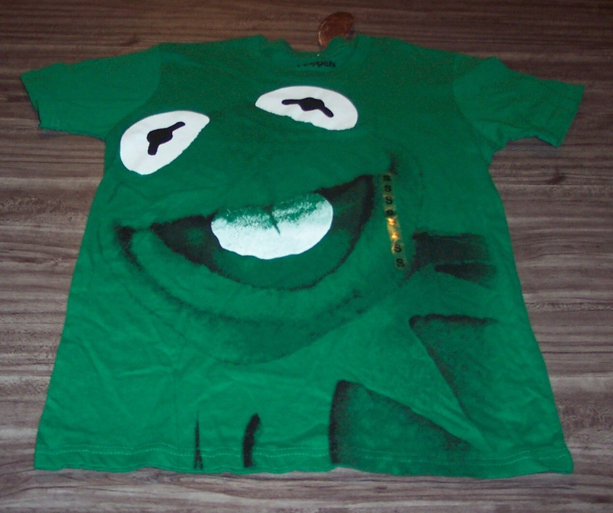 The Muppets KERMIT THE FROG T-Shirt MENS SMALL NEW TAG Jim Henson