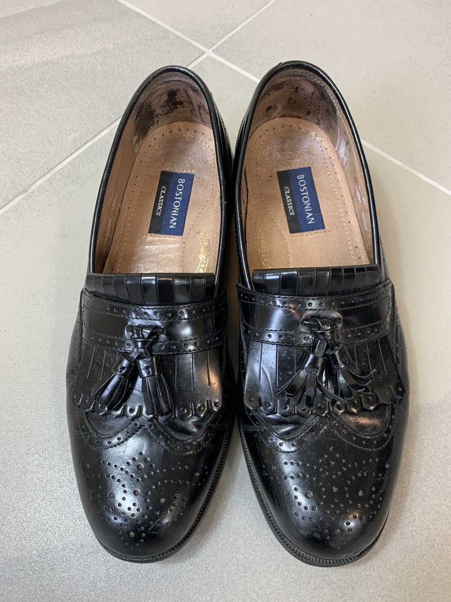 Bostonian Classics Tassel Wingtip Loafer Shoes 20370 Black  display picture 3