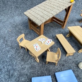 Playmobil 5422 Country Lodge Chalet 2013 Near Complete Figures Animals Retired