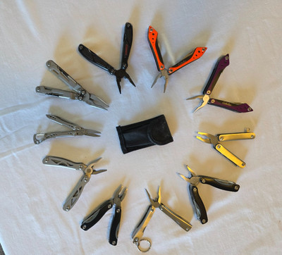MT2601-002 - 10x Mini Multi-Tools Lot + Case Free Shipping Used