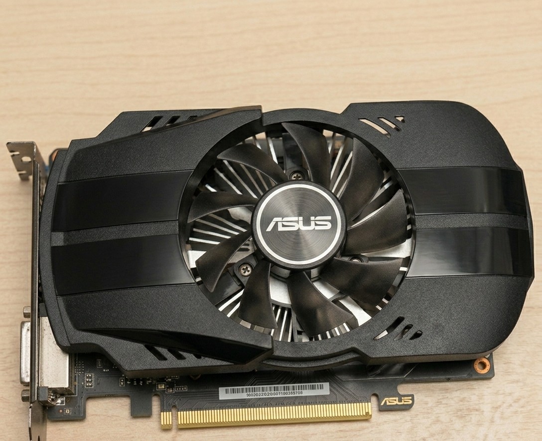 Lot composants PC hardware d'occasion pour montage de ordinateurs de bureau