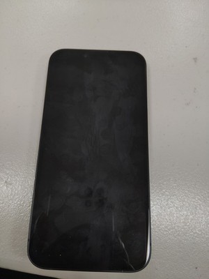 iPhone 16 e