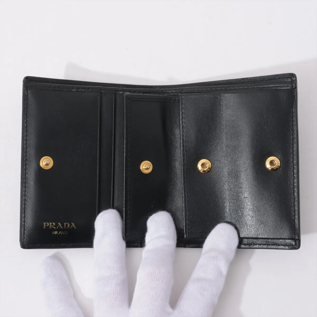 Prada Triangle logo Leather Compact Wallet Black thumbnail 4