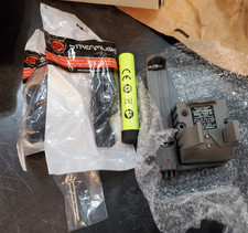 Streamlight Stinger Smart Charger Holder Bundle w/ Battery AC DC Charge Cords