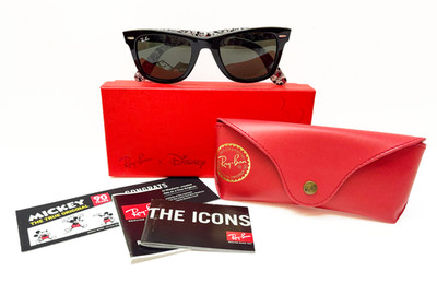 Limited Edition Ray-Ban Wayfarer Disney Mickey Mouse  display picture 3