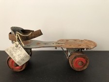 VINTAGE 1950's J C HIGGENS/SEARS CHILDRENS ROLLER SKATE 1 ONLY GREAT DISPLAY