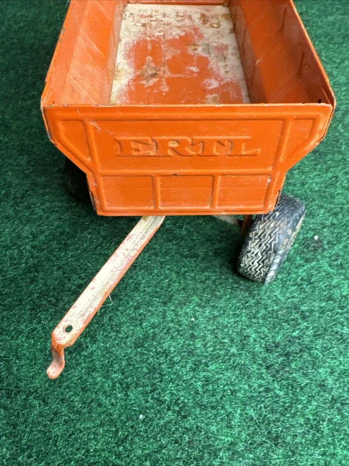 Antiguo vagón de granja Ertl Allis Chalmers de colección años 30 Foto 2 de 4