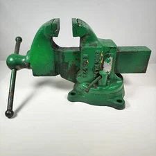 Rock Island Vise No 574 Swivel Base Machinist Bench Vise 4 1/2" Jaws Vtg