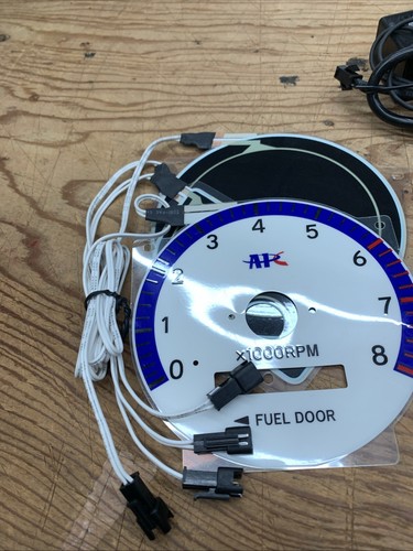 APC WHITE FACE GAUGES Luminescent  - Picture 5 of 14