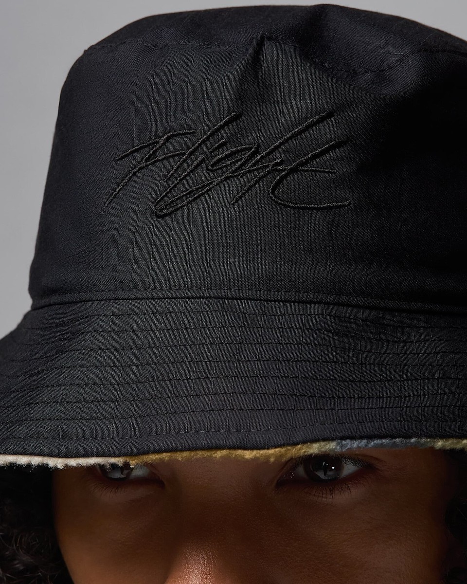 Nike Jordan Apex Winter Reversible Bucket Hat Black