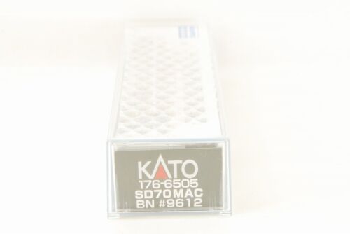KATO N-Scale #176-6505 EMD SD70MAC BN #9612 Burlington Northern made in Japan - Picture 7 of 17