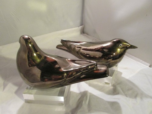 Coppia sculture uccellino vintage su base LUCITE occhi di vetro marrone - Foto 8 di 11