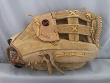 Spalding SC14 Baseball Glove 14" Competition Series Softball Leather RHT Mitt
