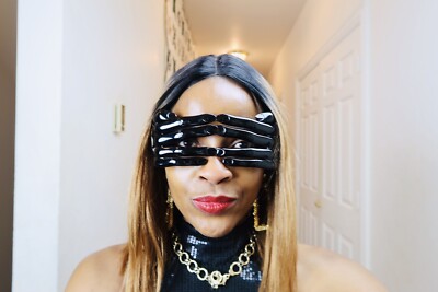 Iconic New Sold Out Rare Linda Farrow Jeremy Scott Black hand 