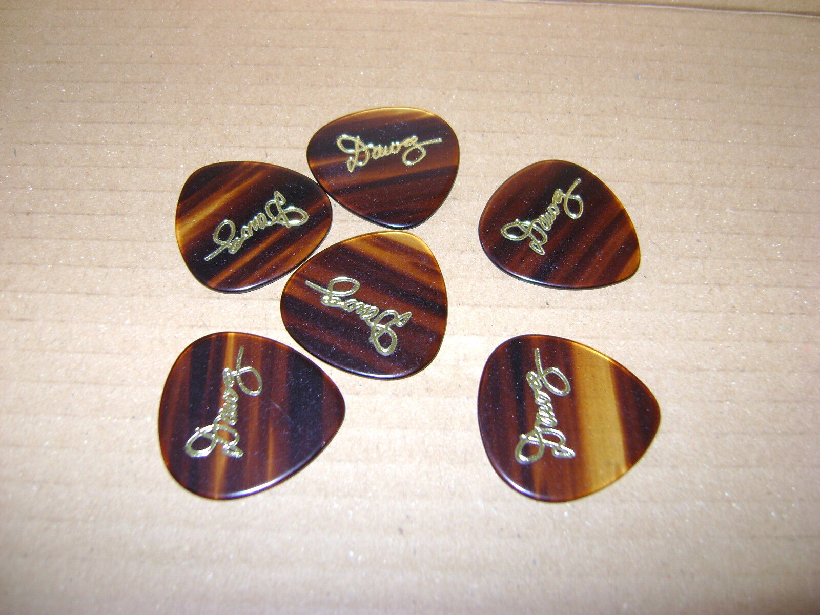 Custom Picks Pepegas Records