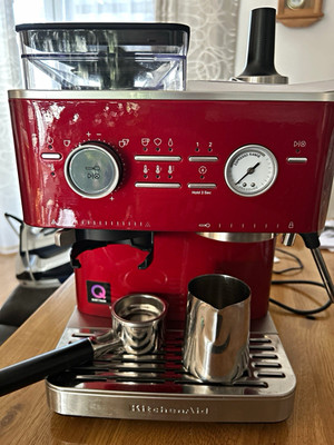 KitchenAid Artisan Siebträger Espressomaschine mit Mühle 15 bar 2 L Rot