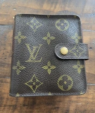Louis Vuitton Wallet Zippy Monogram Compact Made In USA Authentic Vintage