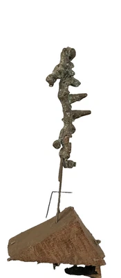 abstrakte Skulptur Frau Zinn und Metall auf Holzsockel Max Müller Aka Ddorf - Bild 1 von 4