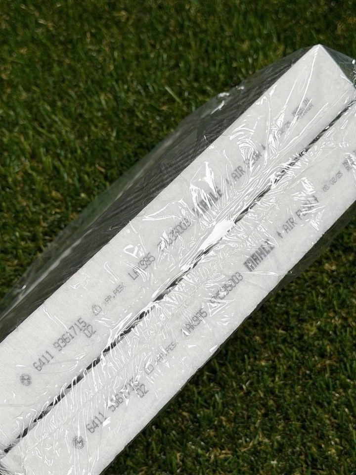 Set of 2 OEM BMW F90 G05 G07 G11 G12 G30 530i 540i 750i Carbon Cabin Air Filter - Image 2 of 4